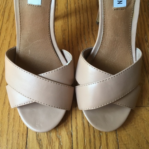 Steve Madden Mickey Open Toe Sandal - Nude - Picture 5 of 10